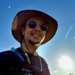 Meet your Posher, Hunter